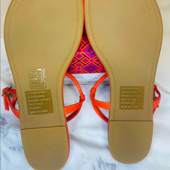 Tory Burch Emmy T-Strap Flat Sandals - Picture 5 of 8